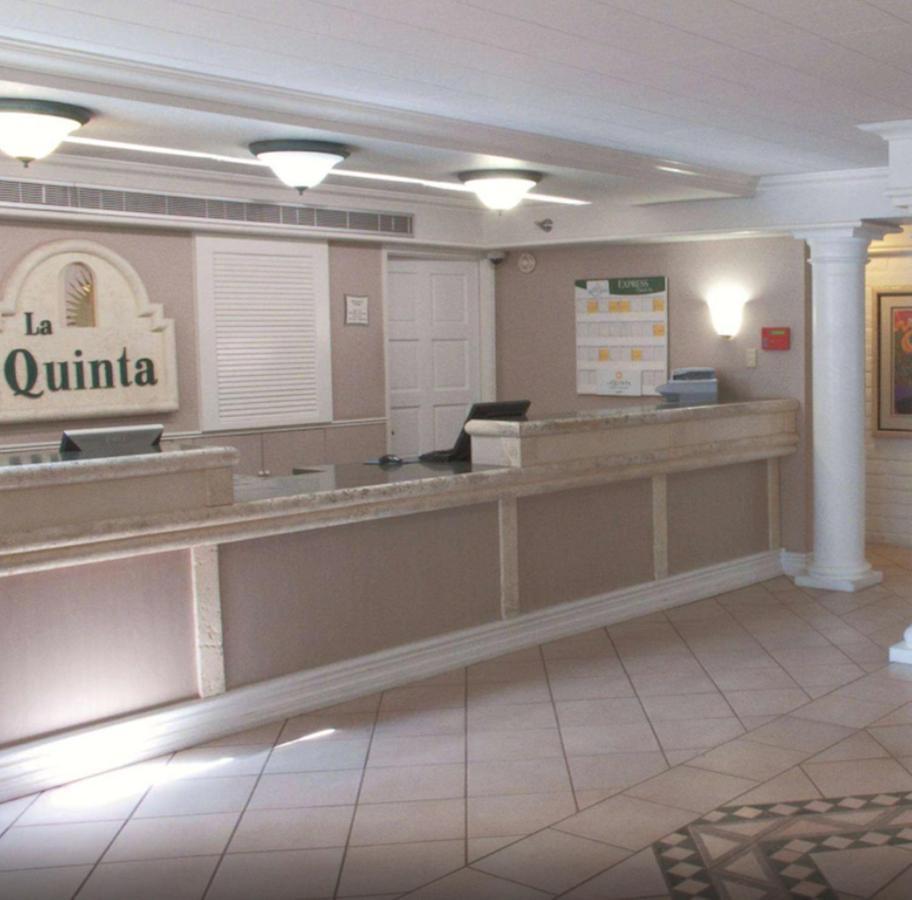 La Quinta Inn By Wyndham Bakersfield South Exterior foto